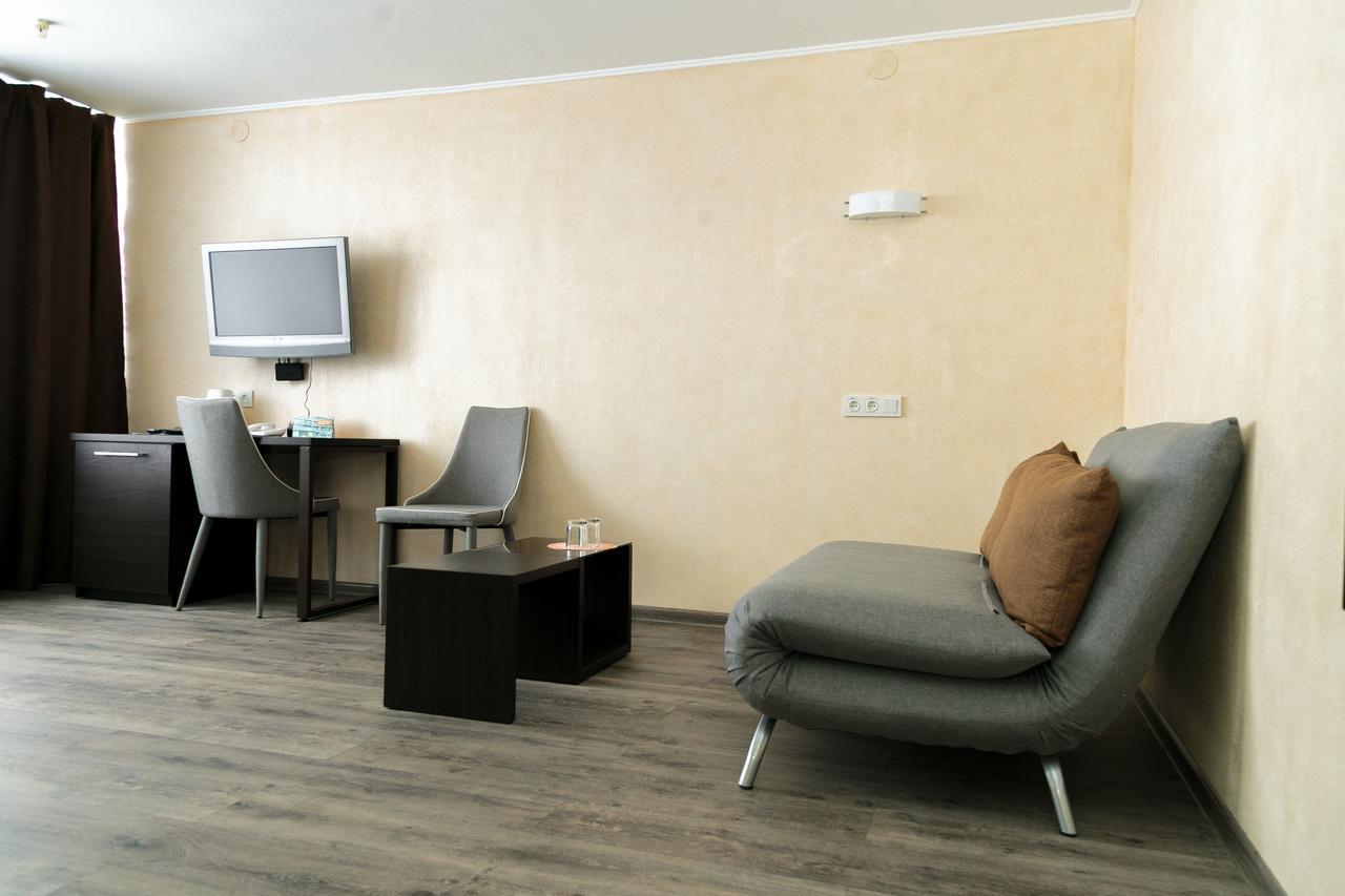 Tourist Hotel Harkiv Dış mekan fotoğraf