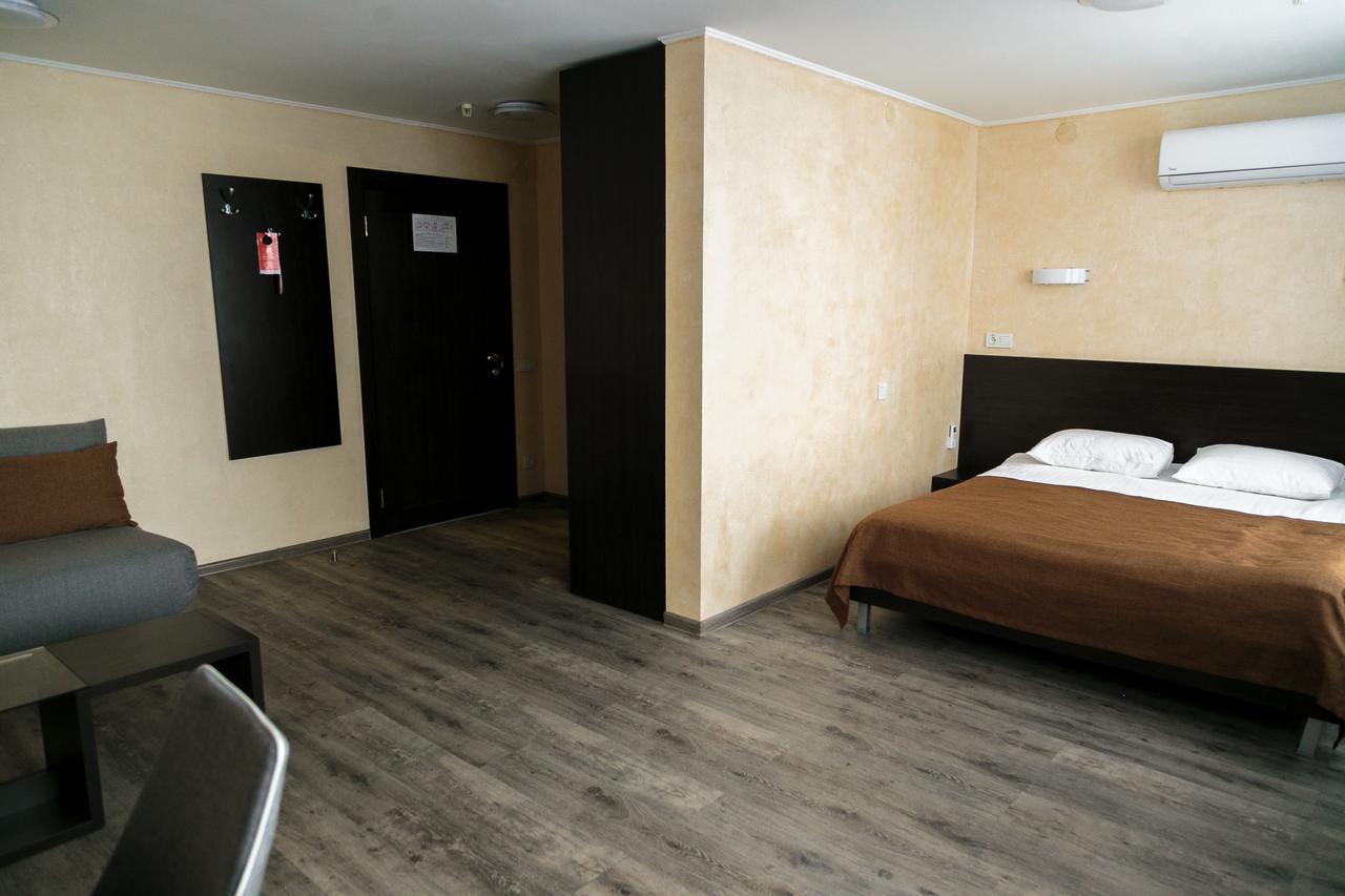 Tourist Hotel Harkiv Dış mekan fotoğraf