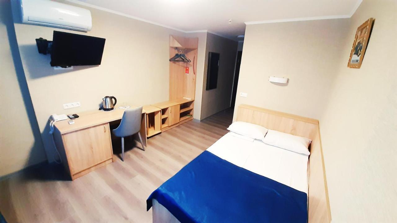 Tourist Hotel Harkiv Dış mekan fotoğraf
