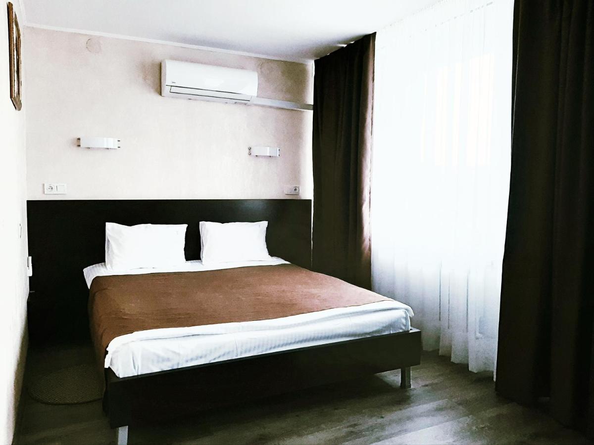 Tourist Hotel Harkiv Dış mekan fotoğraf