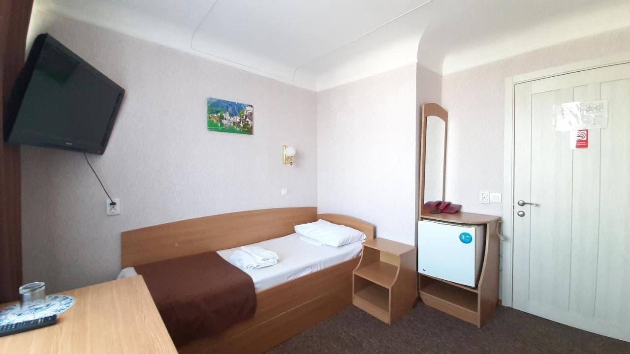Tourist Hotel Harkiv Dış mekan fotoğraf